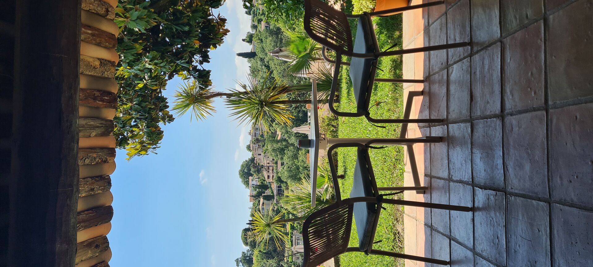 La Maison - Image 3