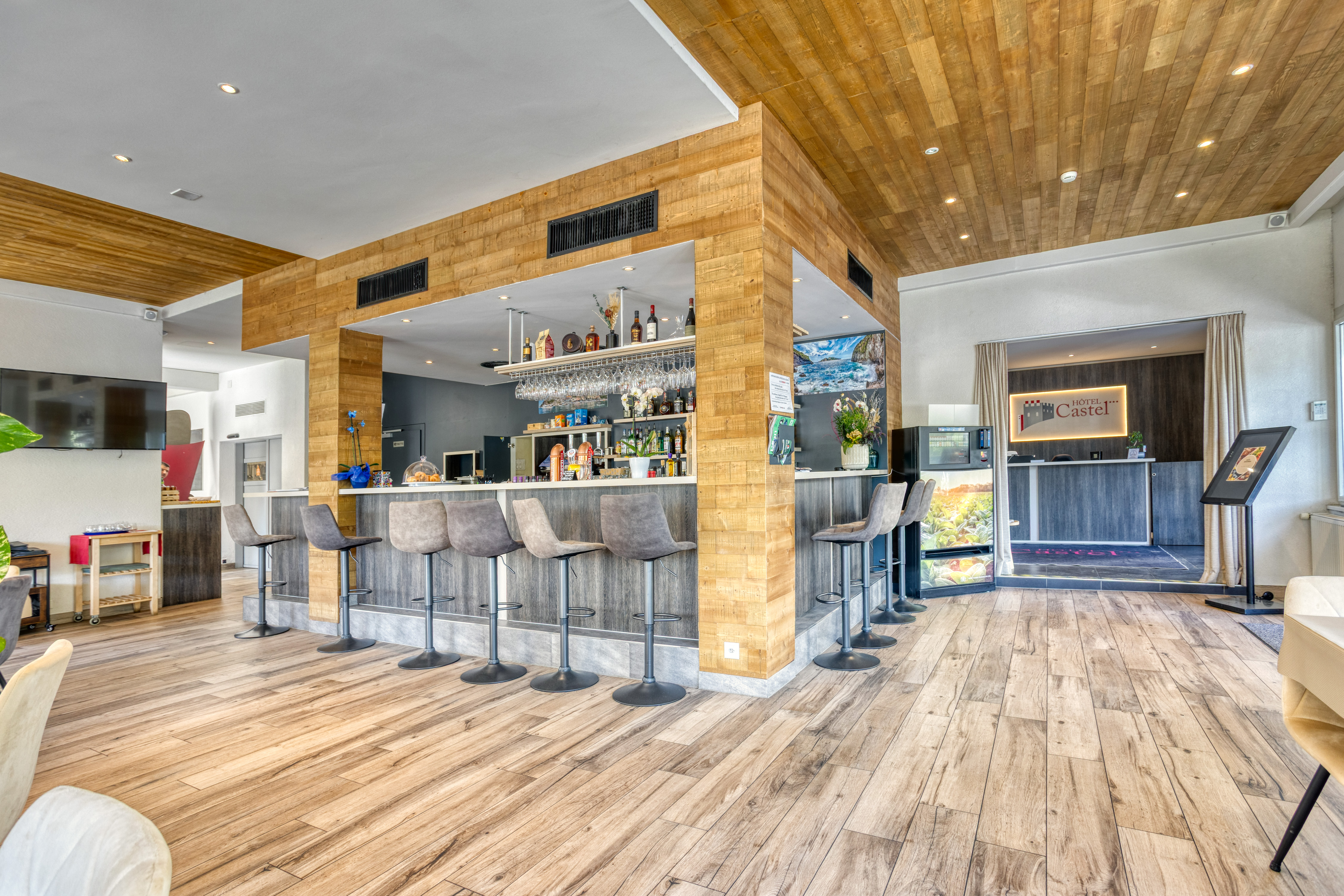 Le Bar