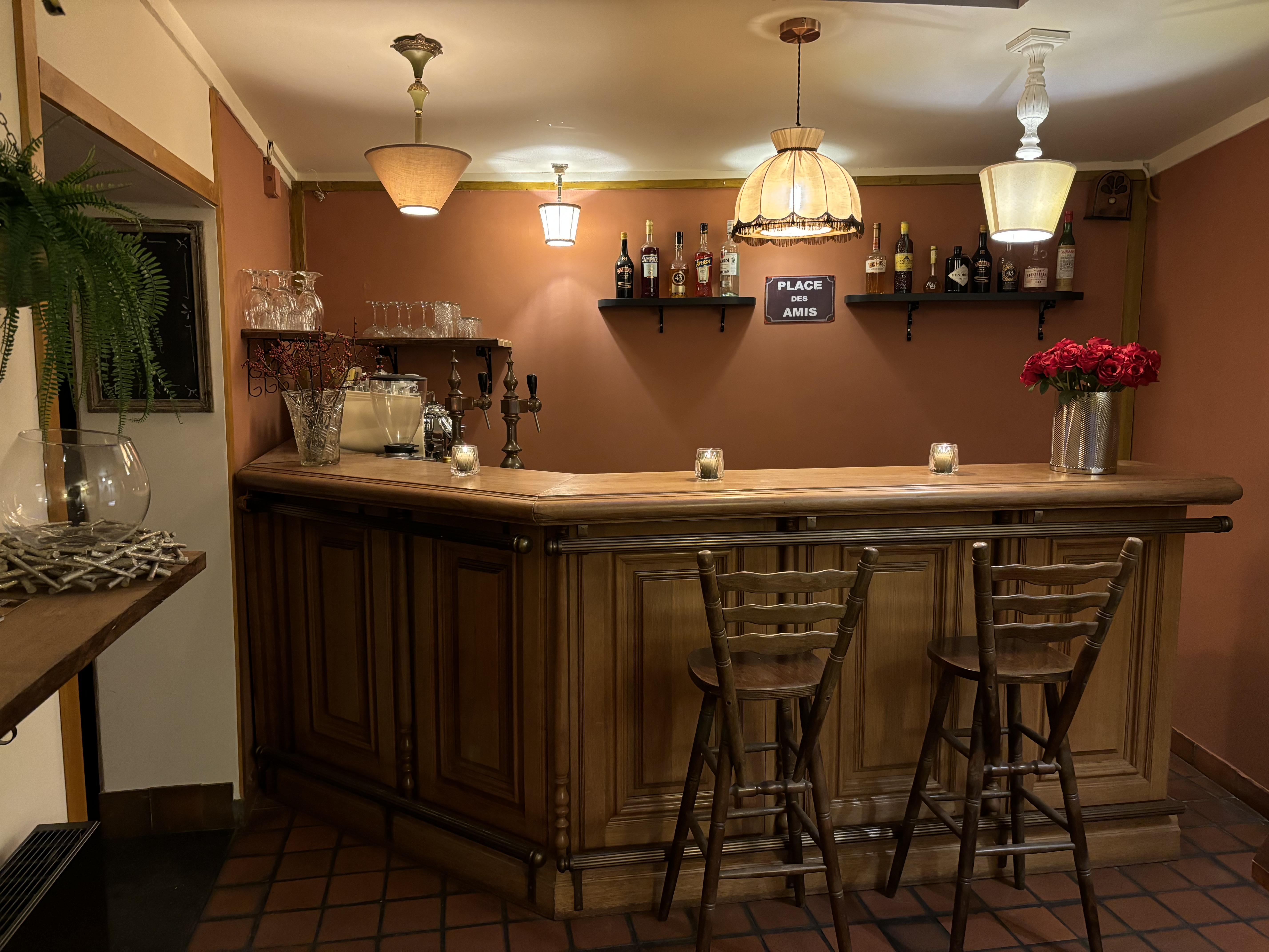 BAR - Image 2