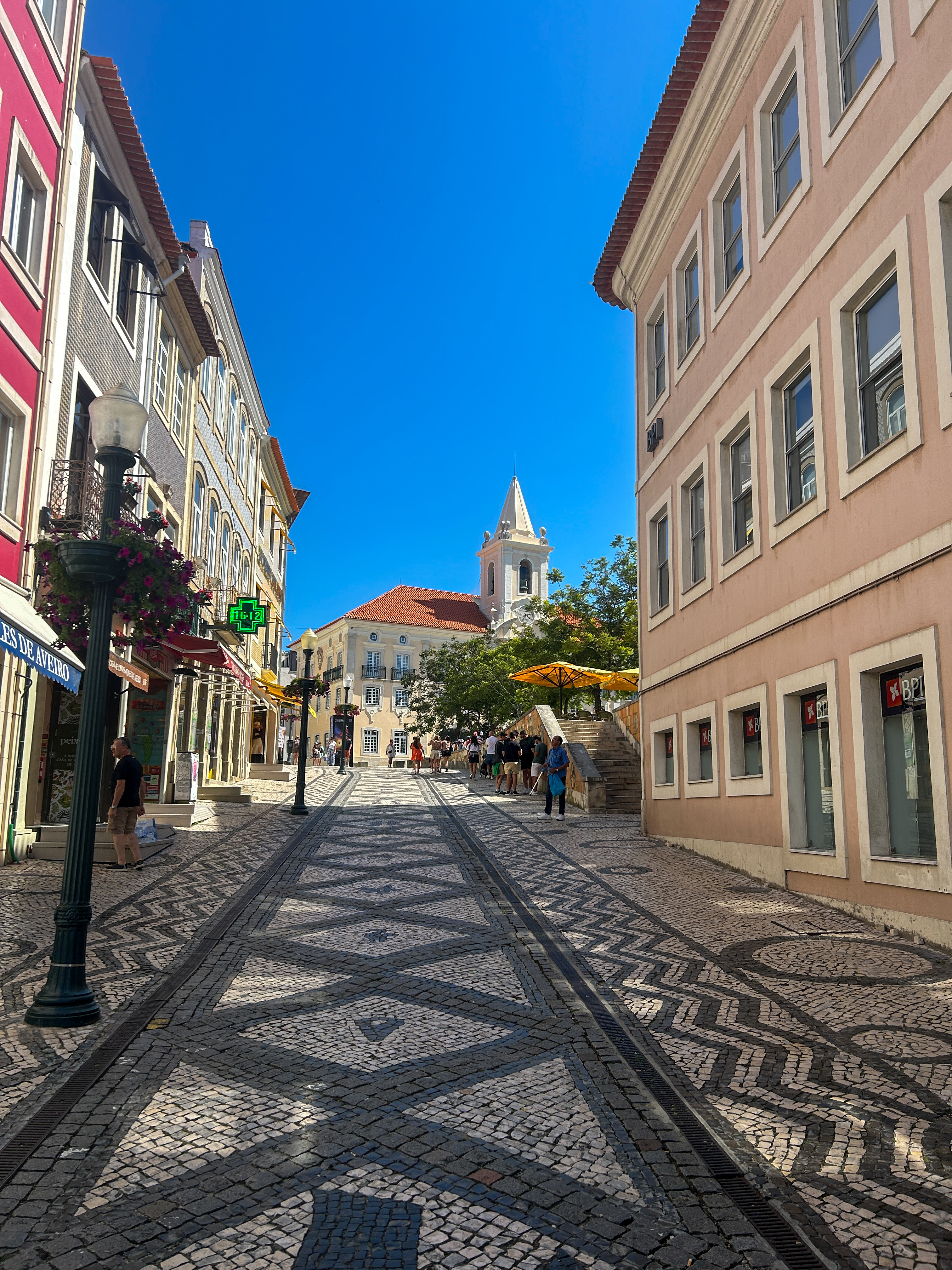 Rua de Coimbra e Praça da República