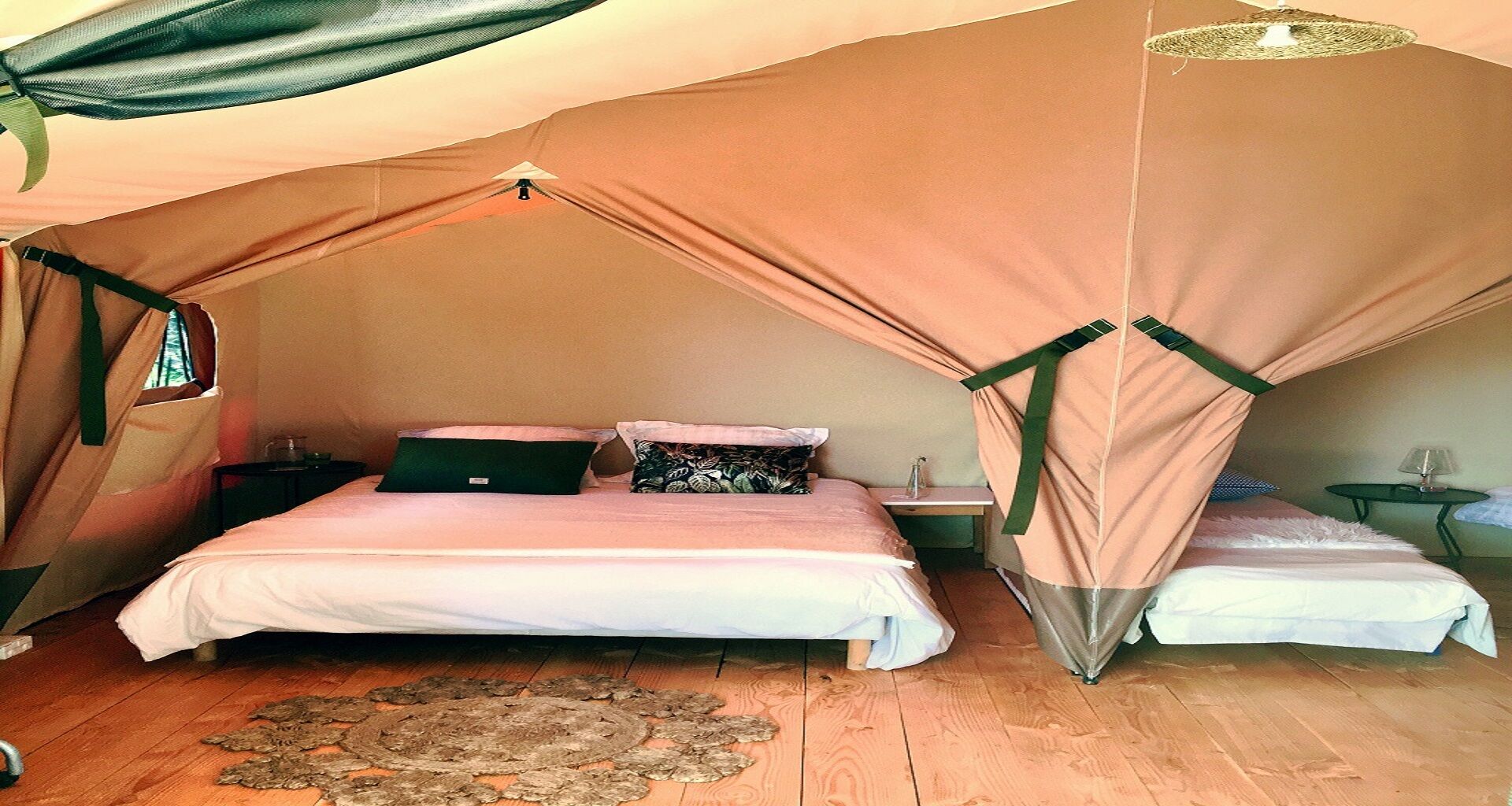 Tente pour 4 personnes - Image 2