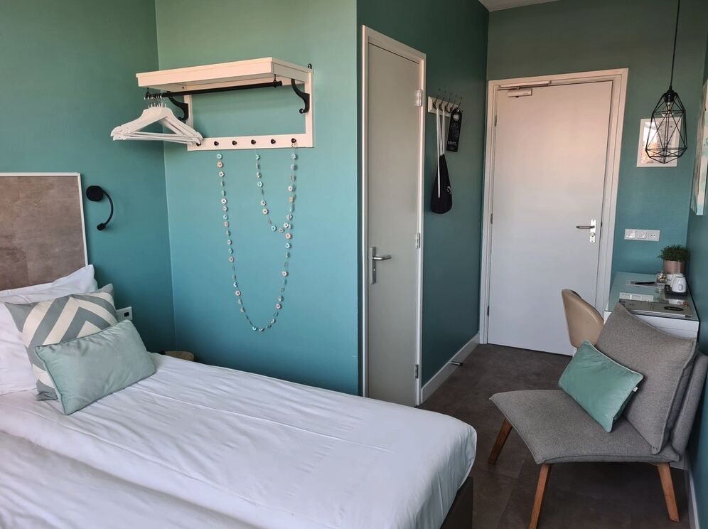 Small double room - Image 1