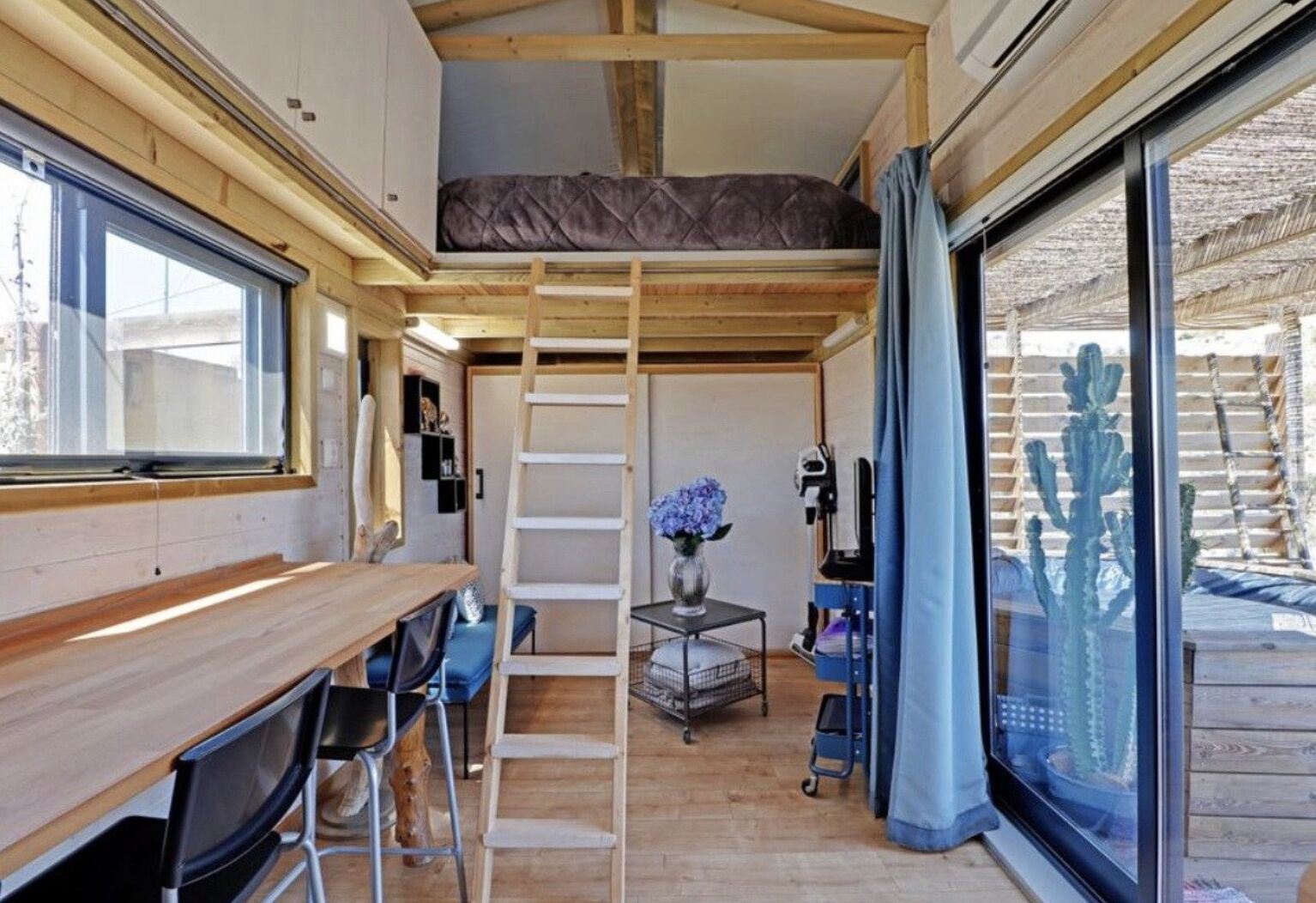 The Wood Bungalow - Image 1