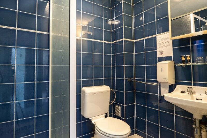 Comfort Double Room (1 double bed / Cathedral View) - Image 3