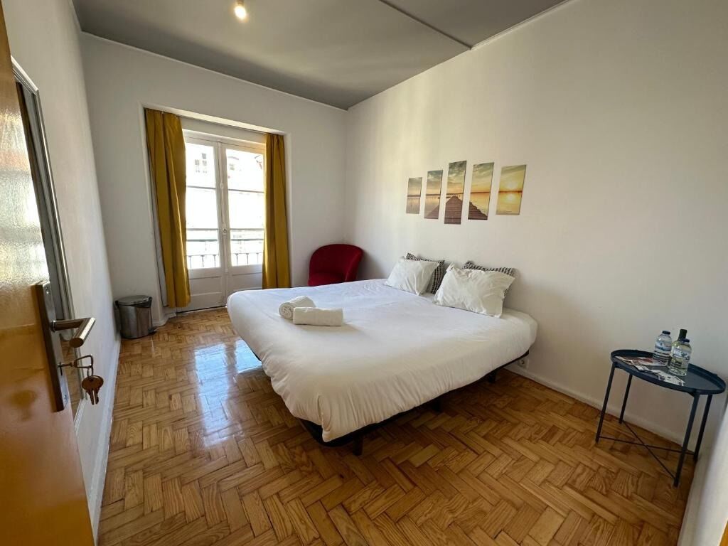 Quarto duplo com varanda - Image 3