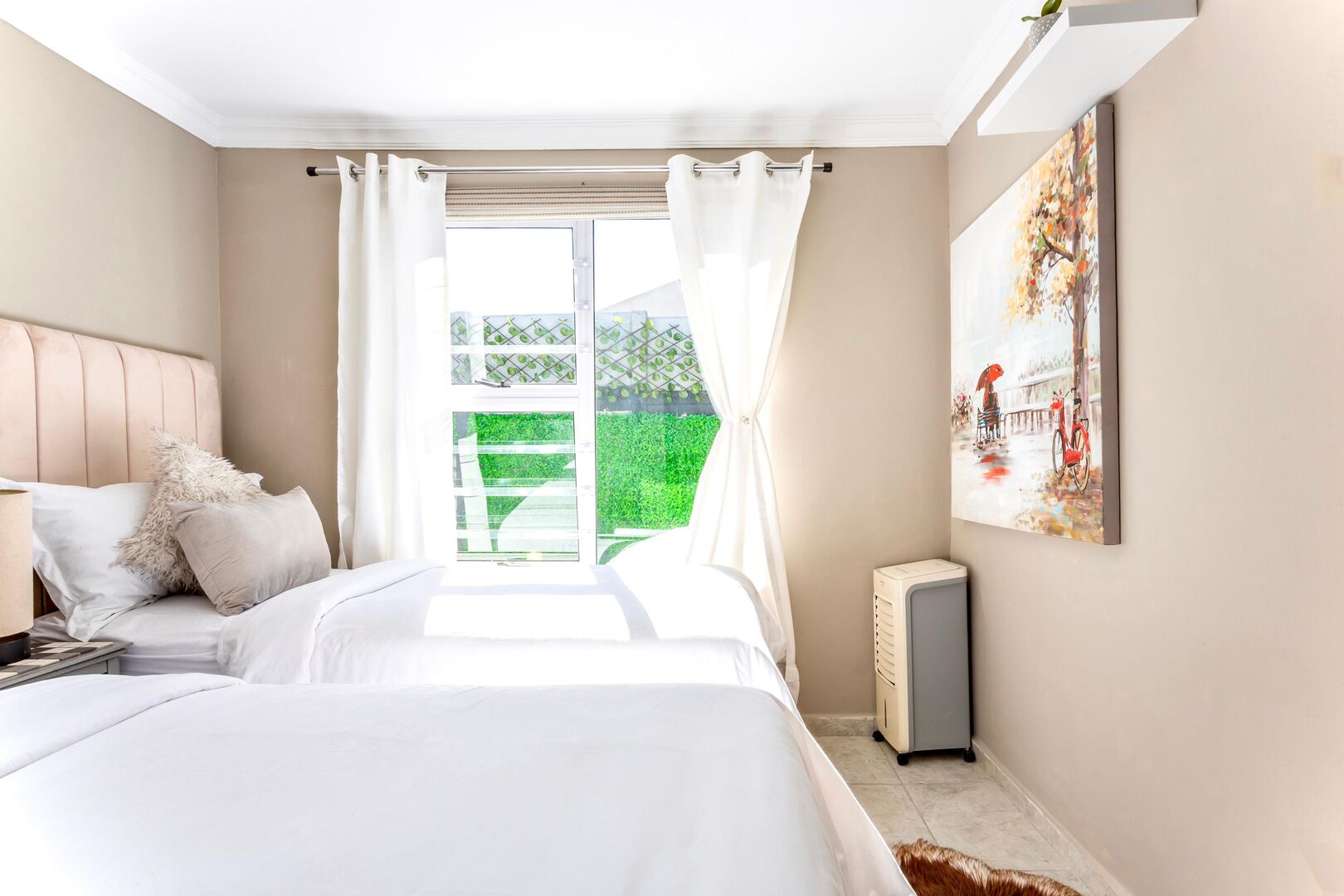 Two Bedroom Apartment - Image 5
