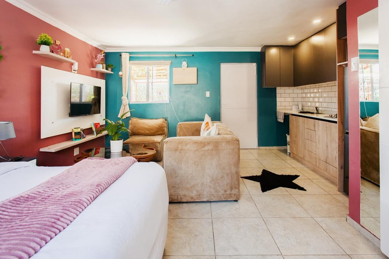 Luxury Studio Room 1 - Image 8