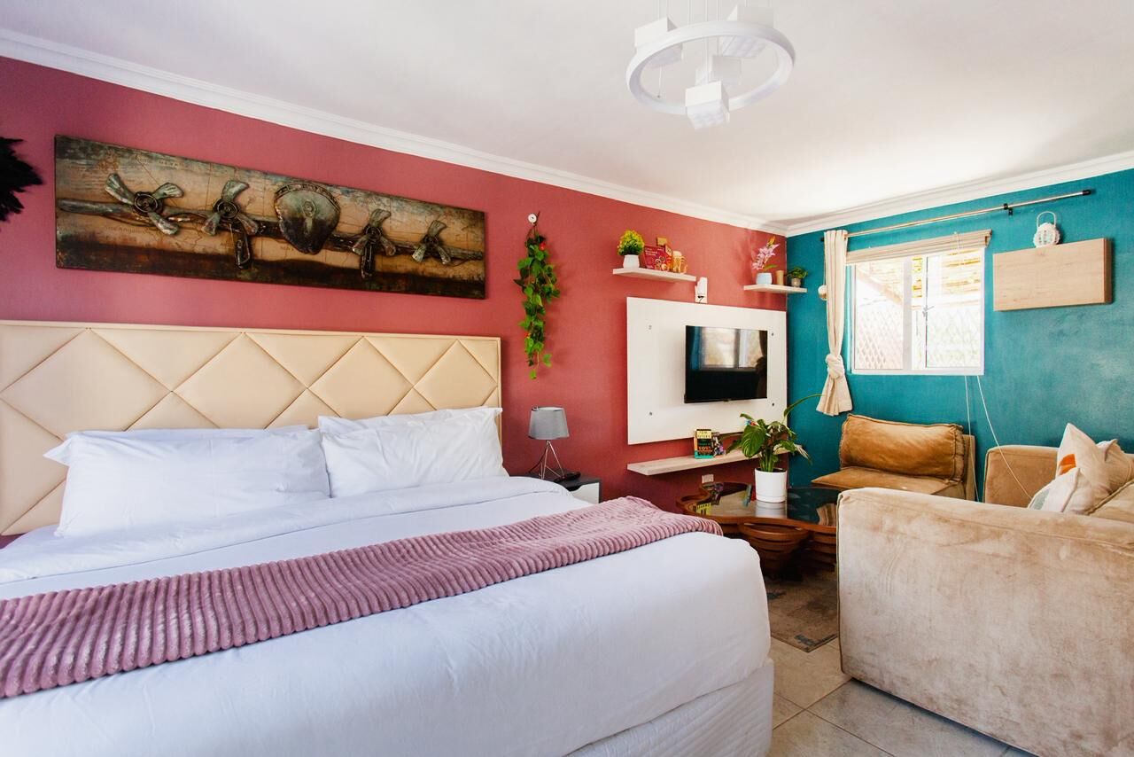Luxury Studio Room 1 - Image 2