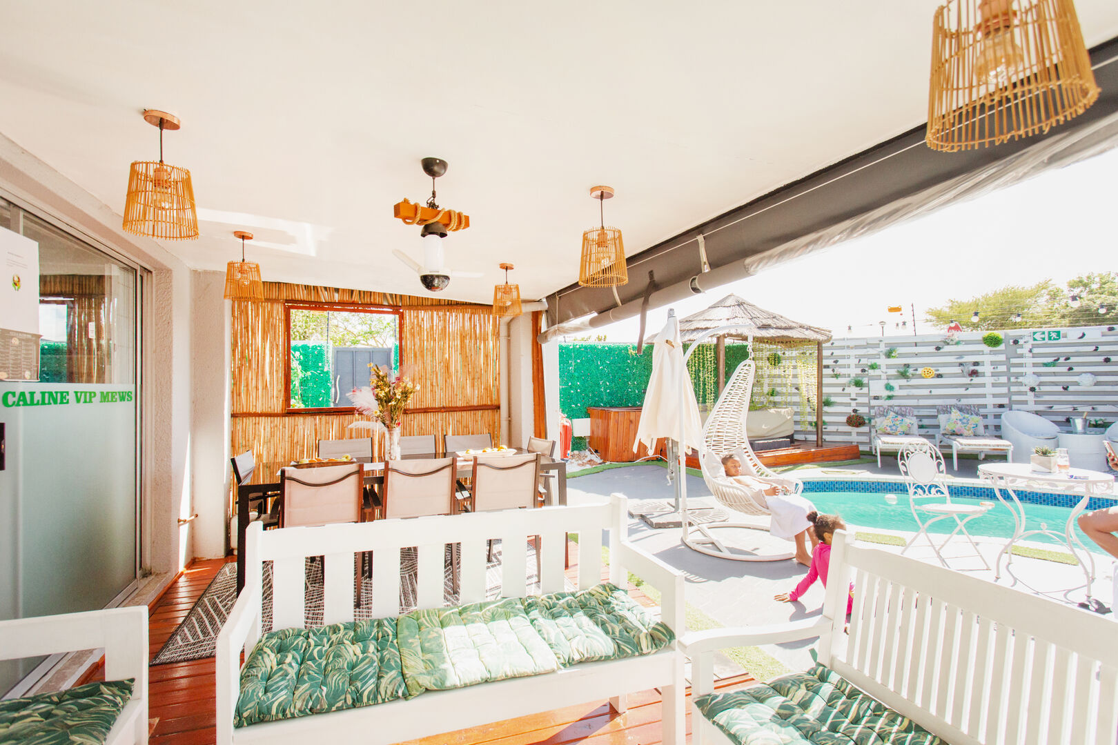 Big Colourful Room  - Image 25