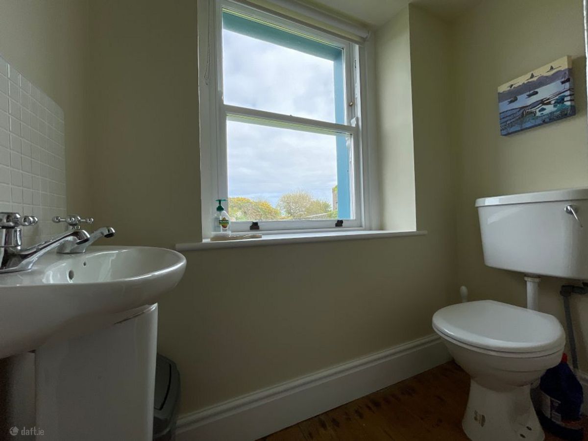 Burtonport Victorian House Double - Image 17