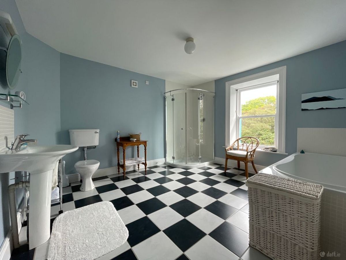 Burtonport Victorian House Double - Image 15
