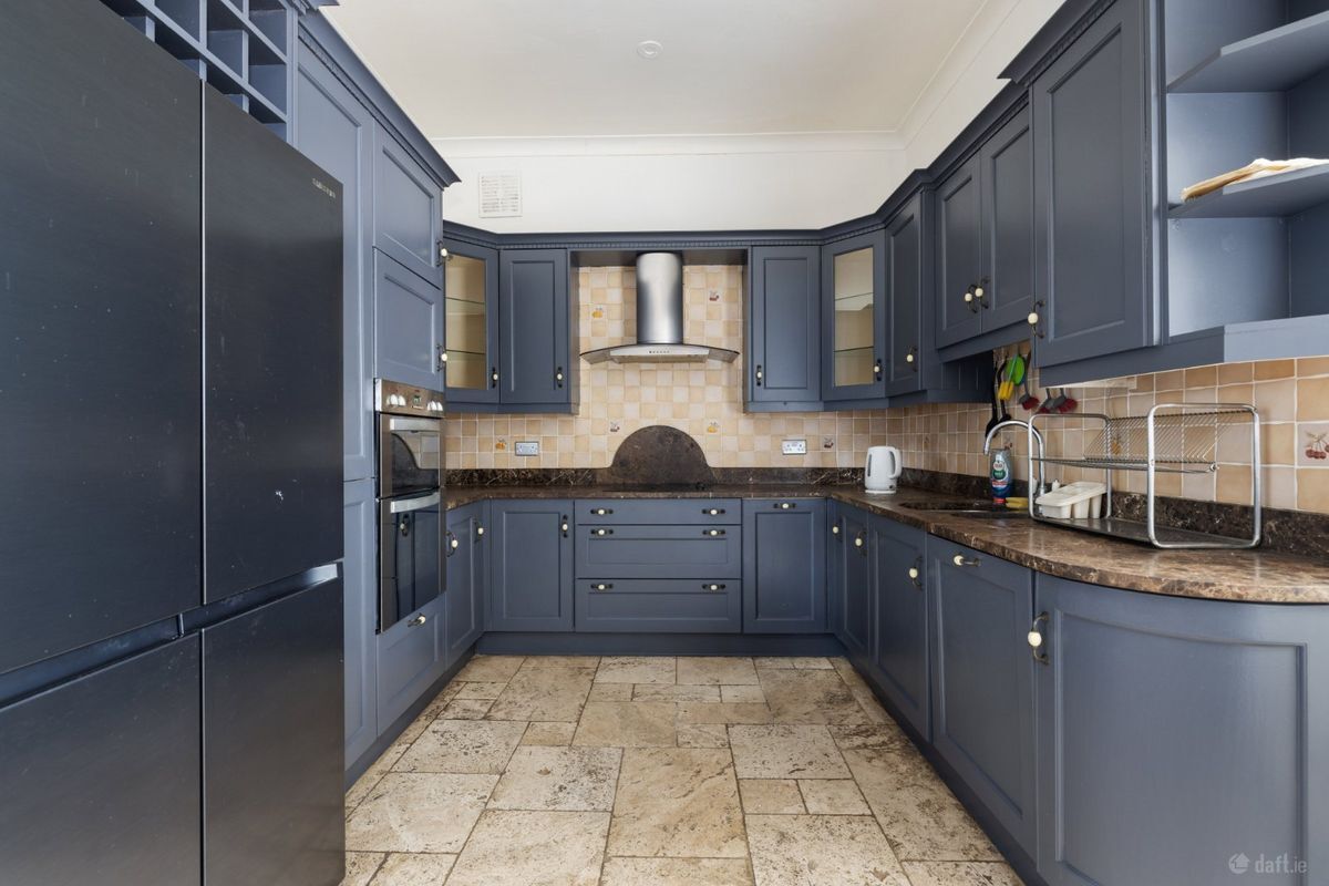 Bray Beach House Exclusive Use - Image 11