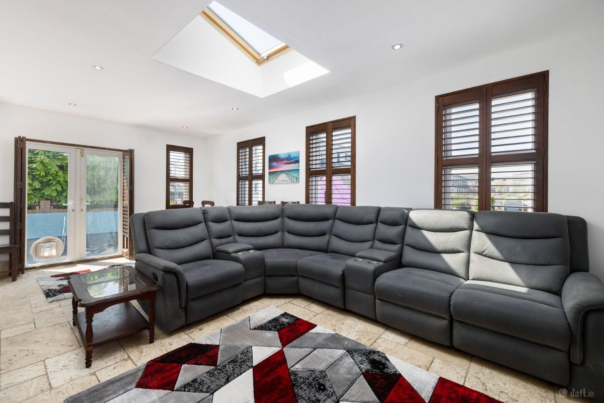 Bray Beach House Exclusive Use - Image 14