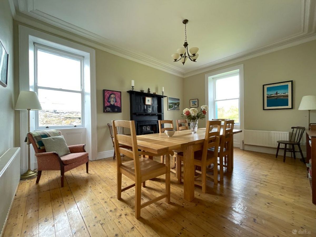 Burtonport Victorian House Exclusive Use - Image 7