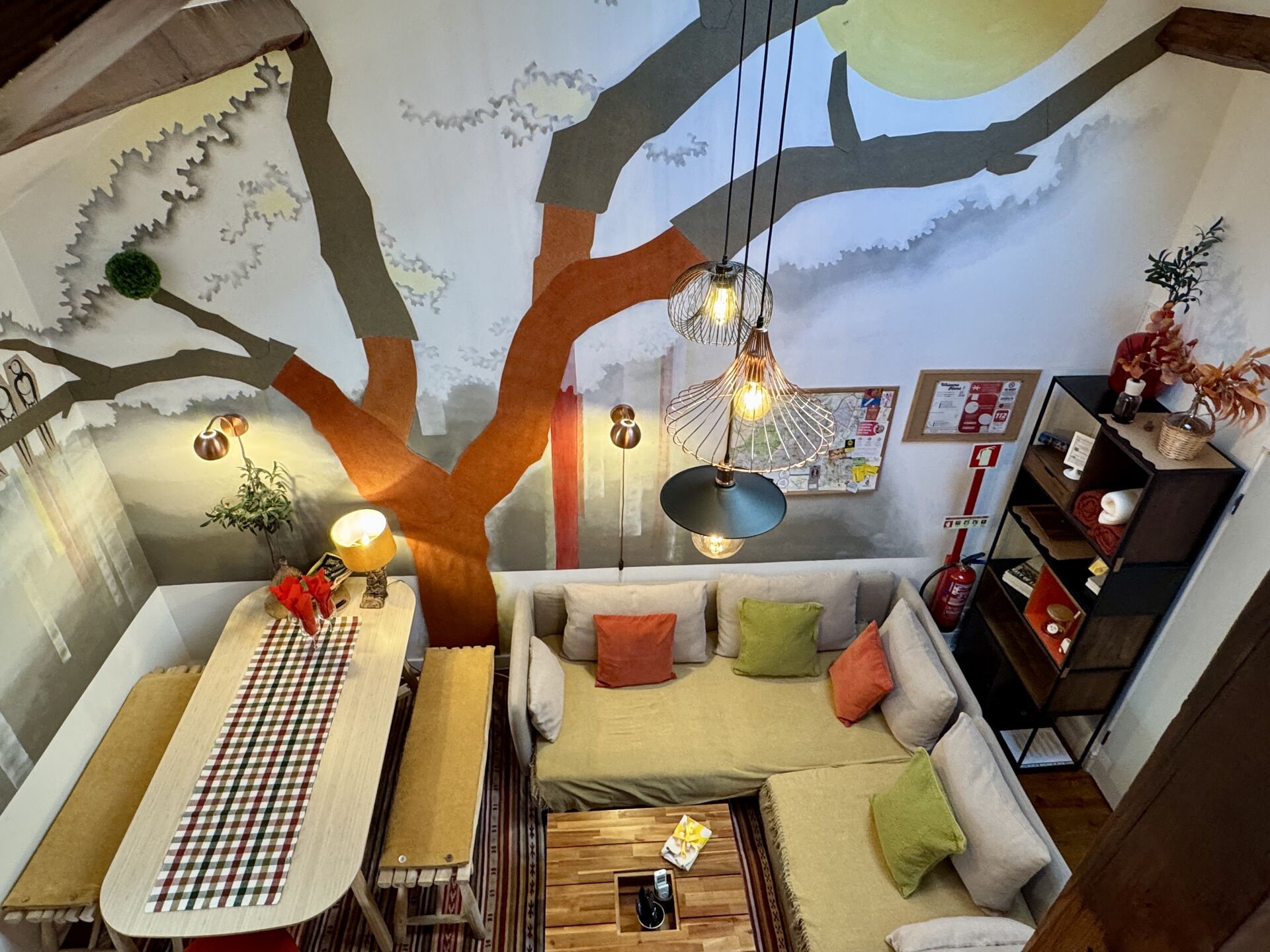 Deluxe Studio 3/4 with Mezzanine - Image 9