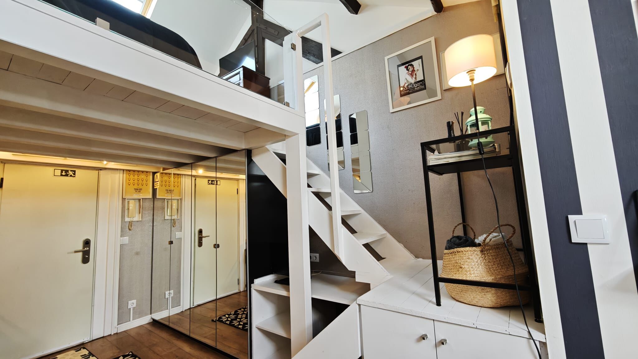 Superior Studio 6 mit Mezzanine - Image 6
