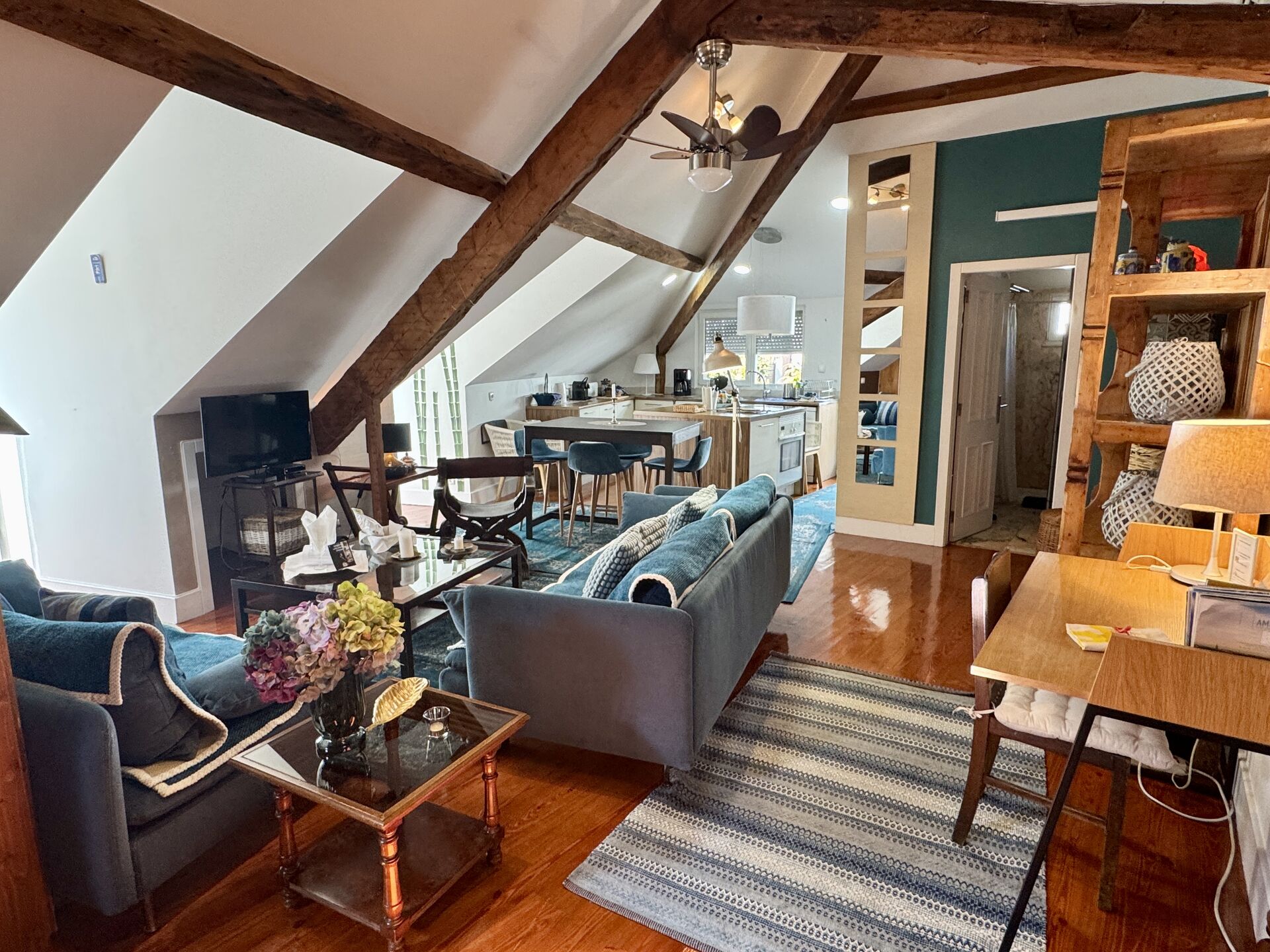 Premium one - Bedroom Studio 9 with Terrace - Image 8