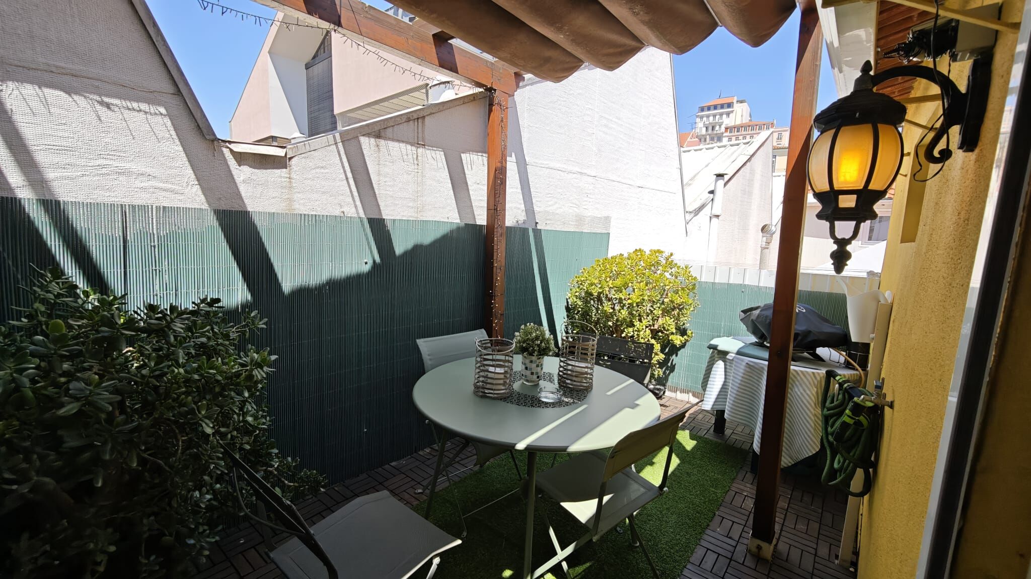 Deluxe Studio 5 with Terrace and Mezzanine - Image 16