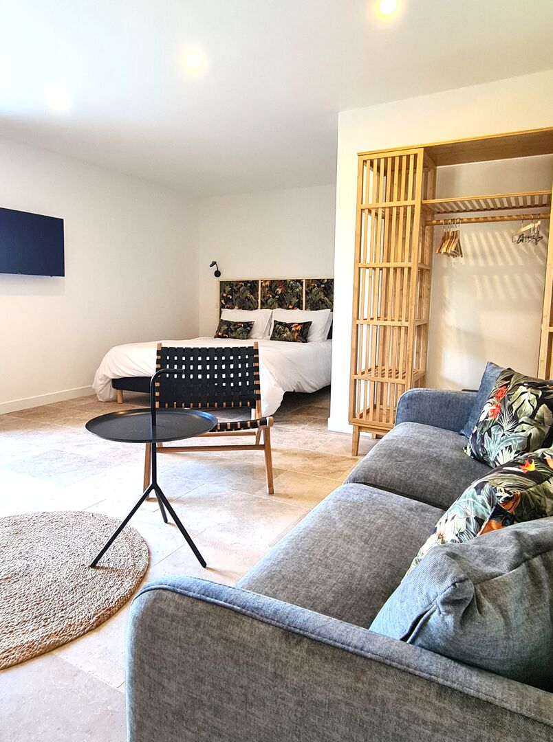 Suite Studio - Image 2