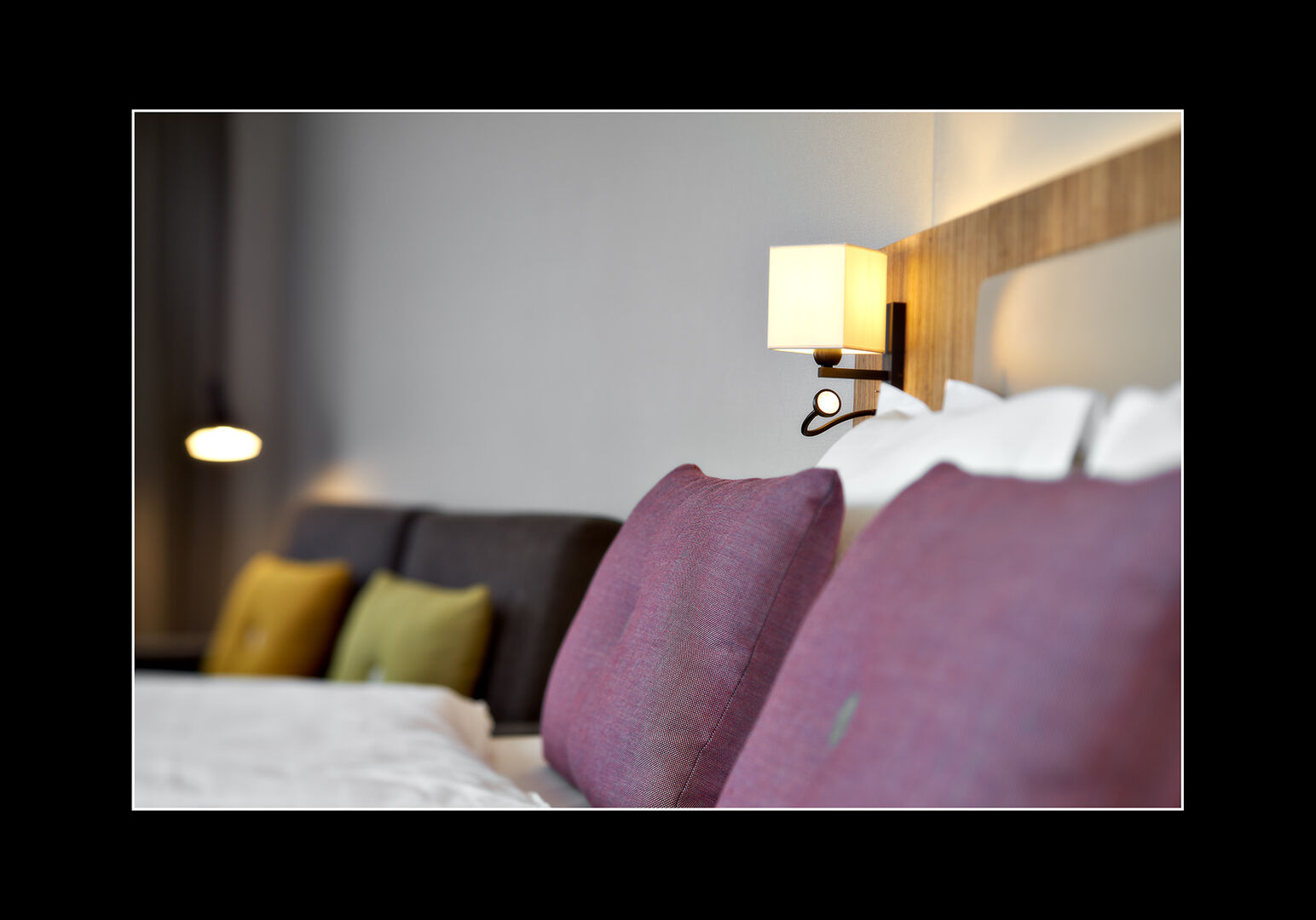 Deluxe Family Room - Image 10