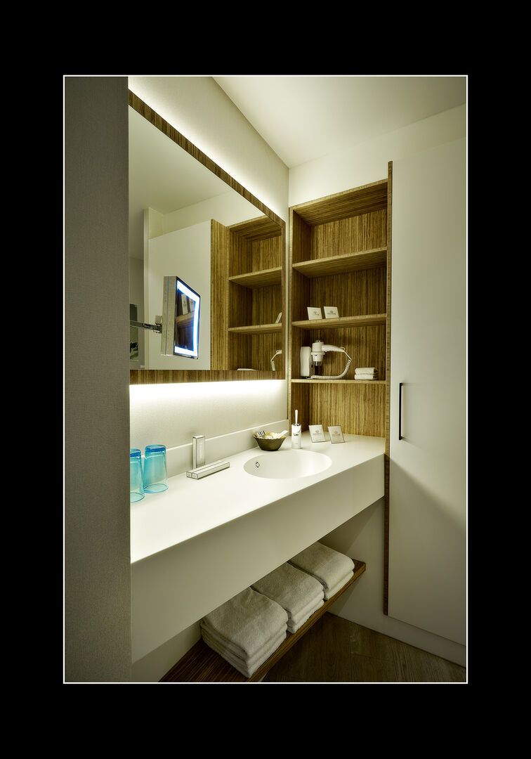 Deluxe Double Room - Image 3