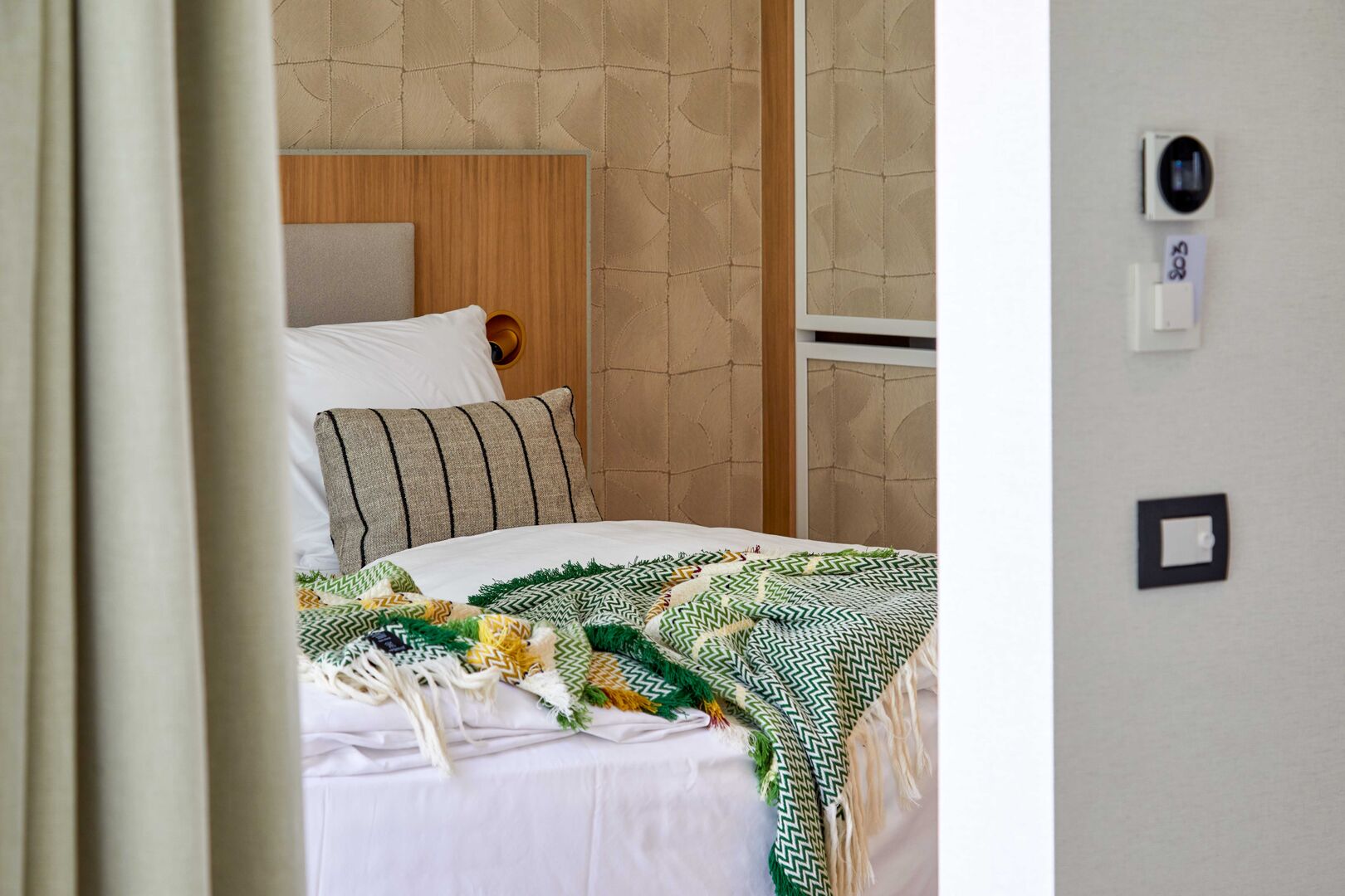 Family Poolsuite - Image 3