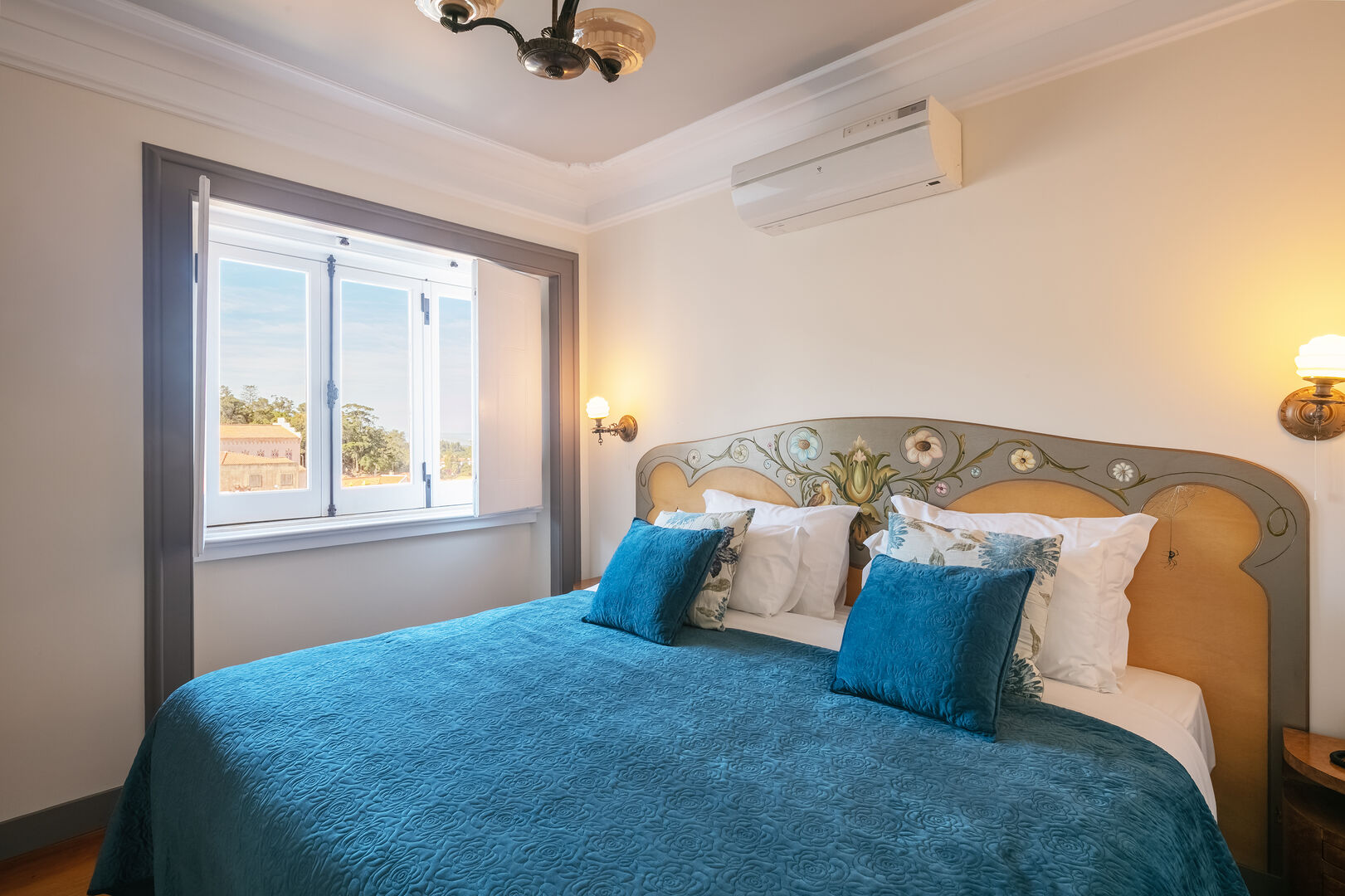 Suite - Image 11