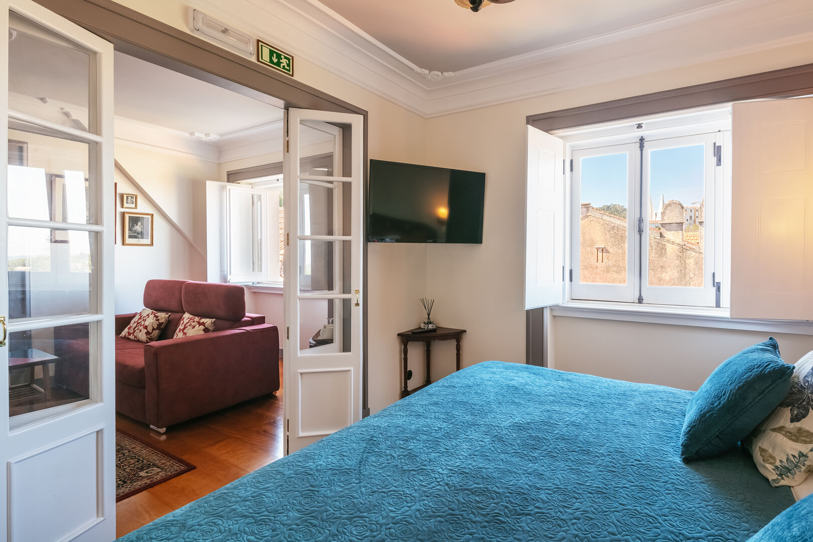Suite - Image 12