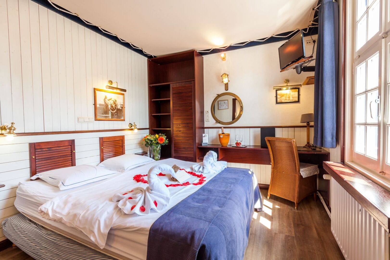 Cruise Cabin - Kanaalzicht - Image 3