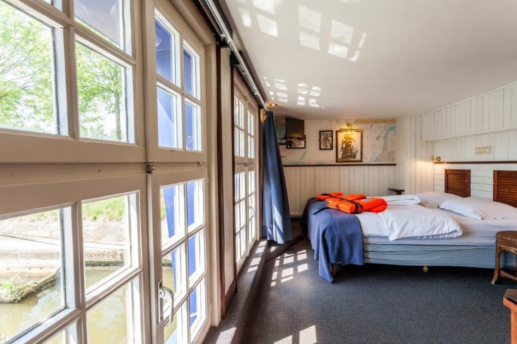 Officer’s cabin - Achtersteven met Kanaalzicht - Image 4