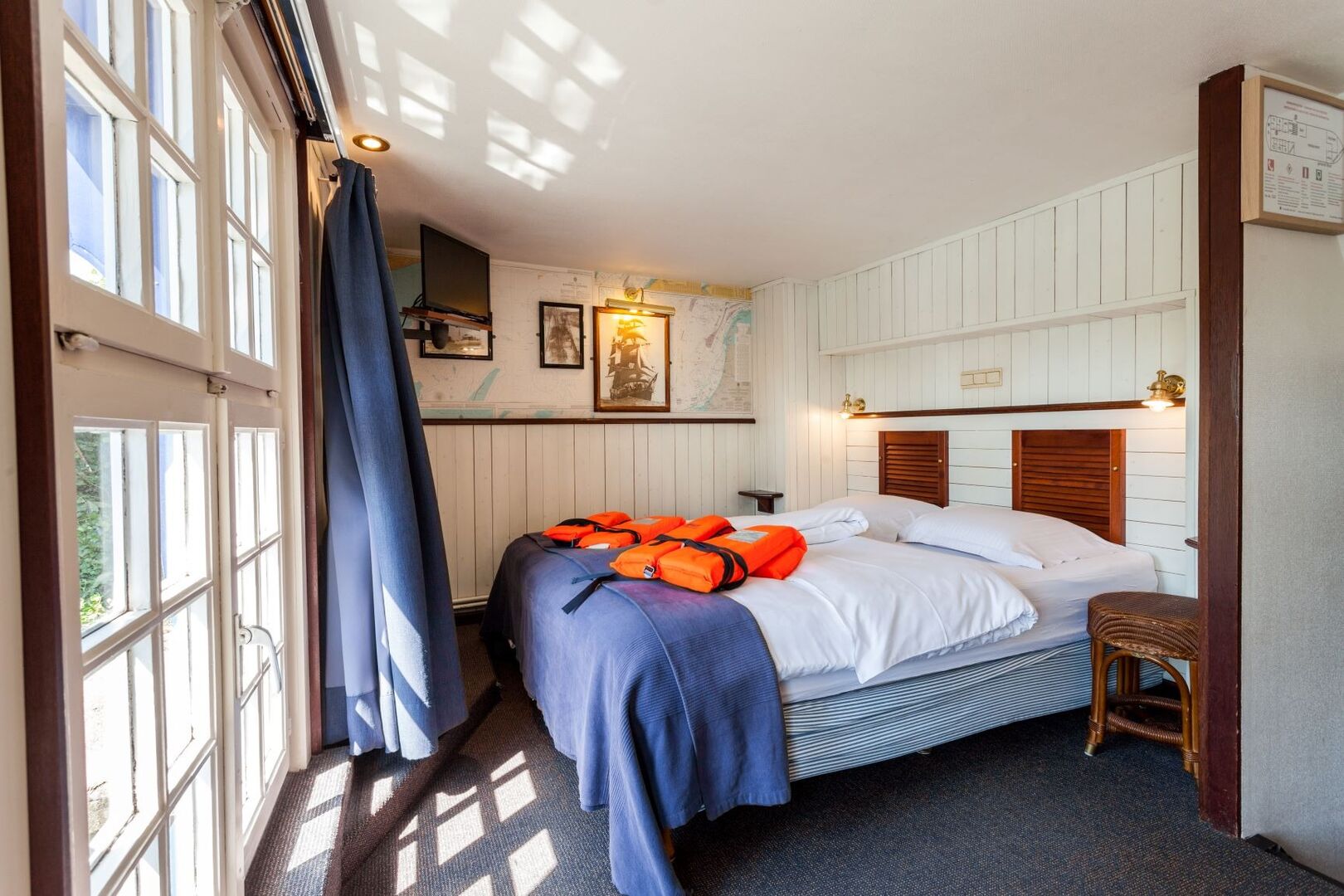 Officer’s cabin - Achtersteven met Kanaalzicht - Image 3