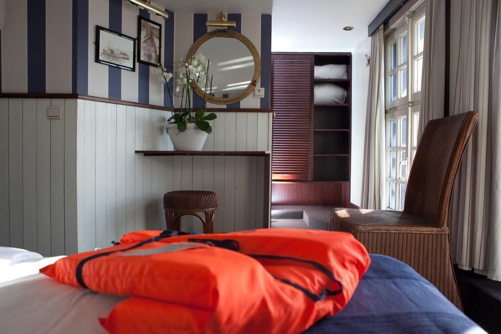 Officer’s cabin - Achtersteven met Kanaalzicht - Image 6