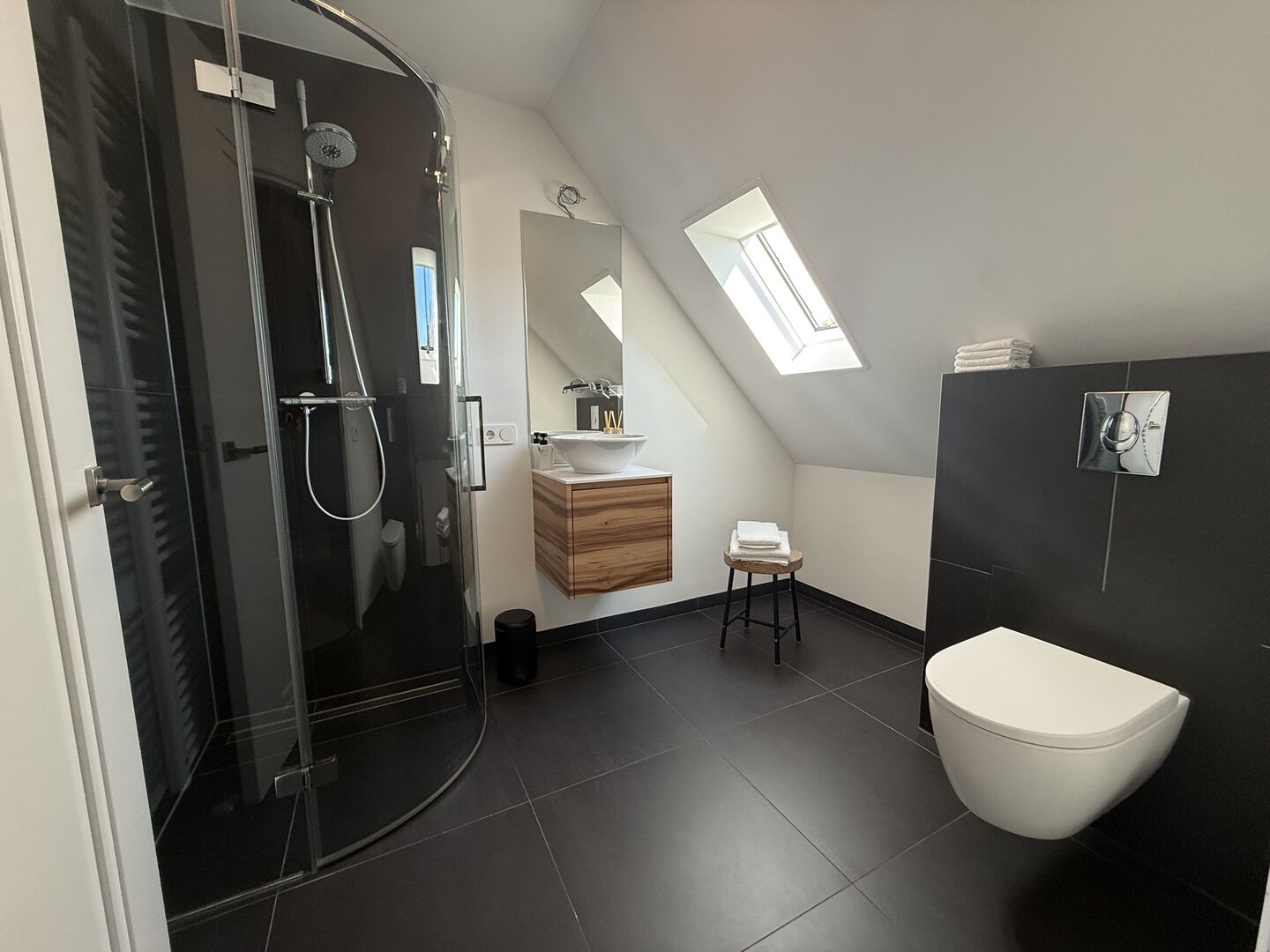 Comfortkamer met lounge - Image 6
