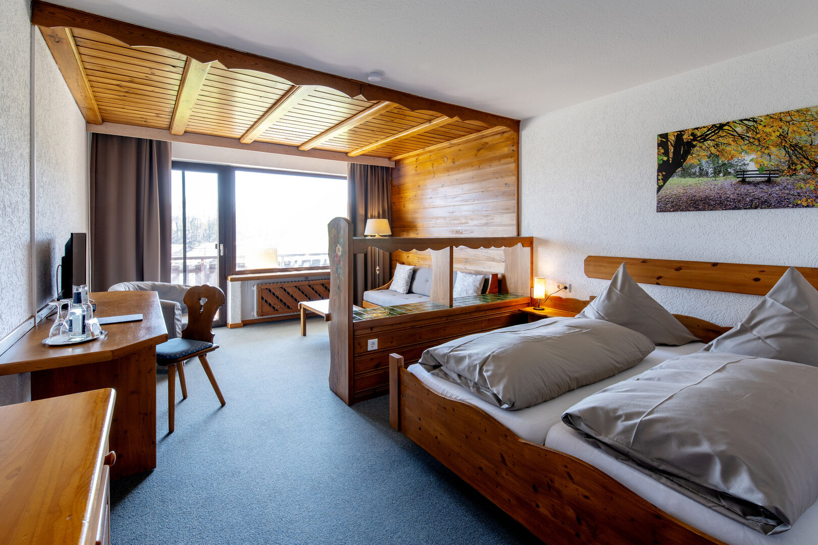 Doppelzimmer mit Balkon - Image 4