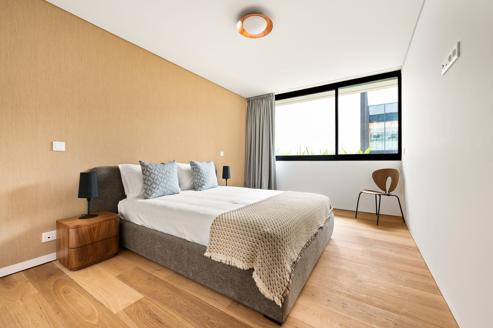 Two bedroom apartment - Image 6