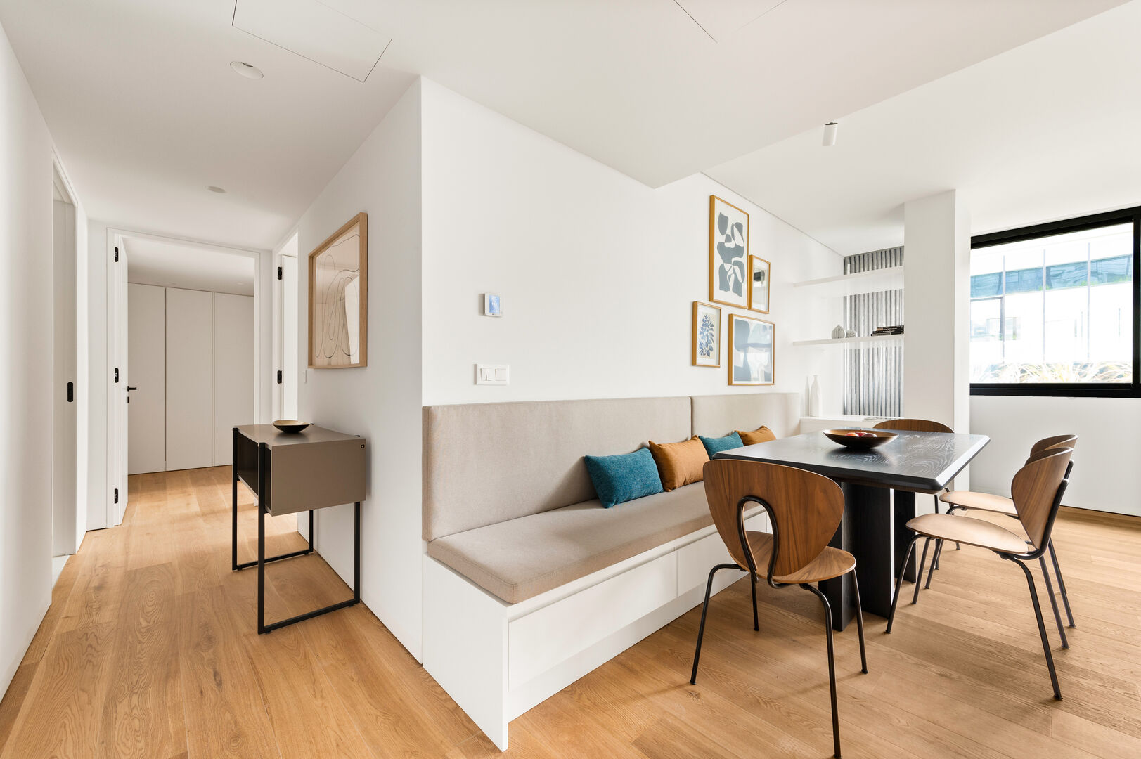 Two bedroom apartment - Image 4