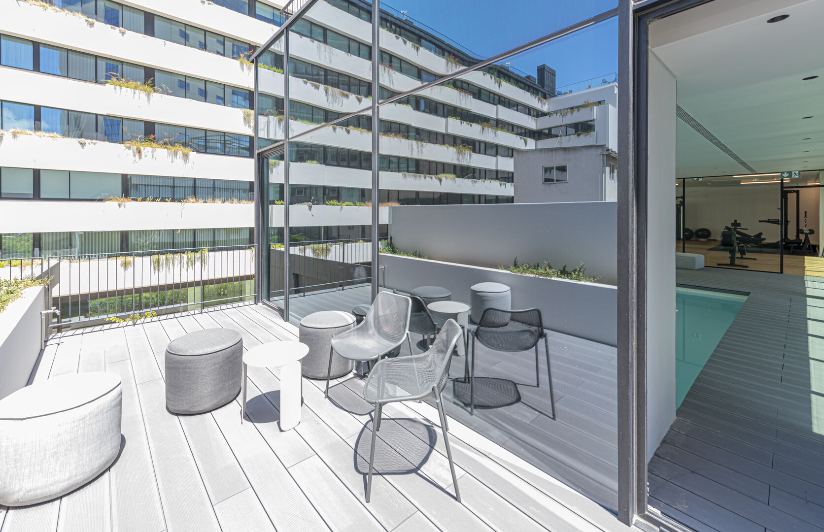 Two Bedroom Family Apartment - Image 24