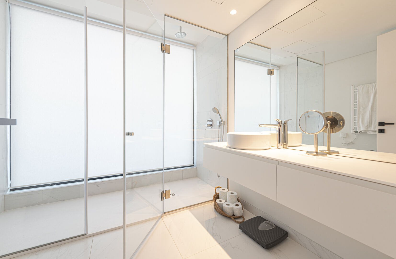 Two Bedroom Family Apartment - Image 16