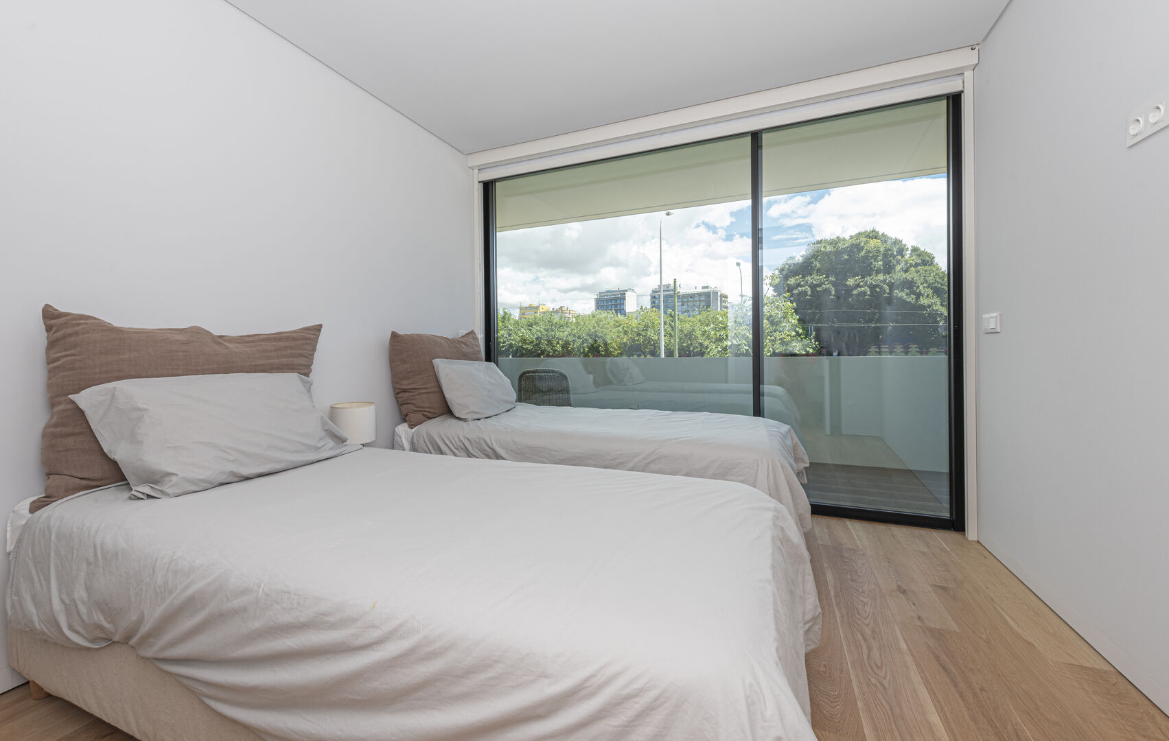 Two Bedroom Family Apartment - Image 13