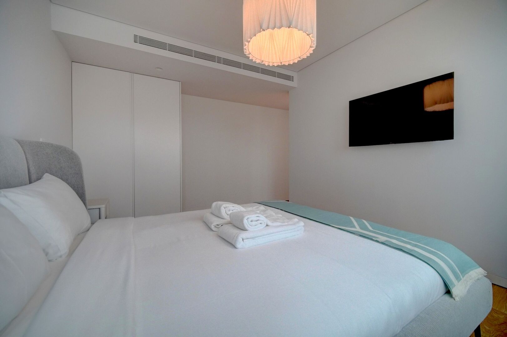 Two Bedroom Superior Apartment - Image 17
