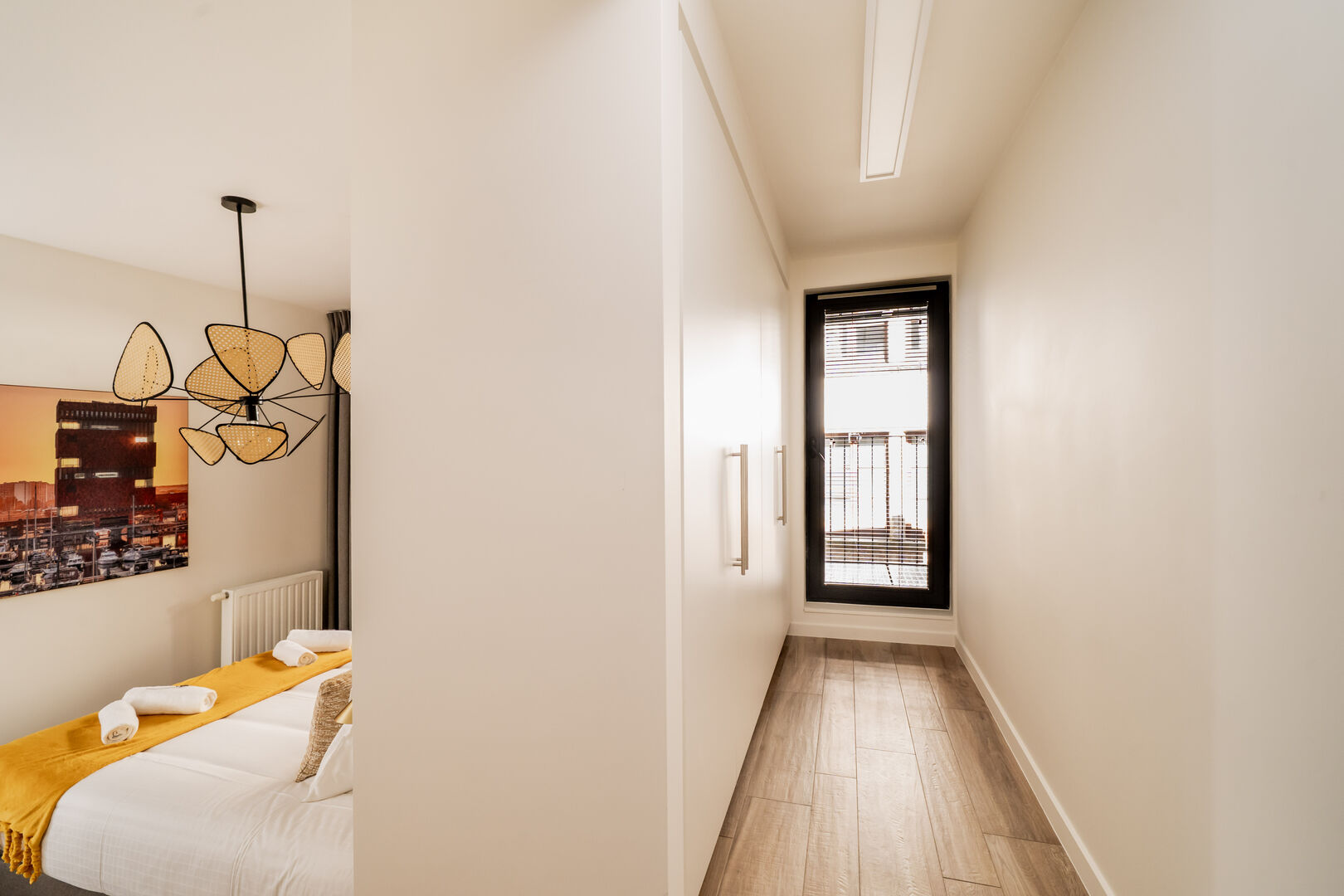 Heritage Suite Mustard - Image 14