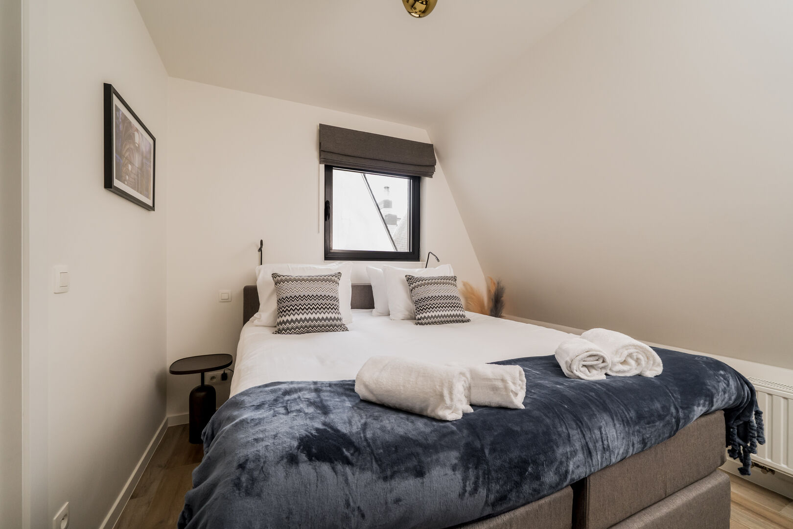 Heritage Suite Indigo - Image 2
