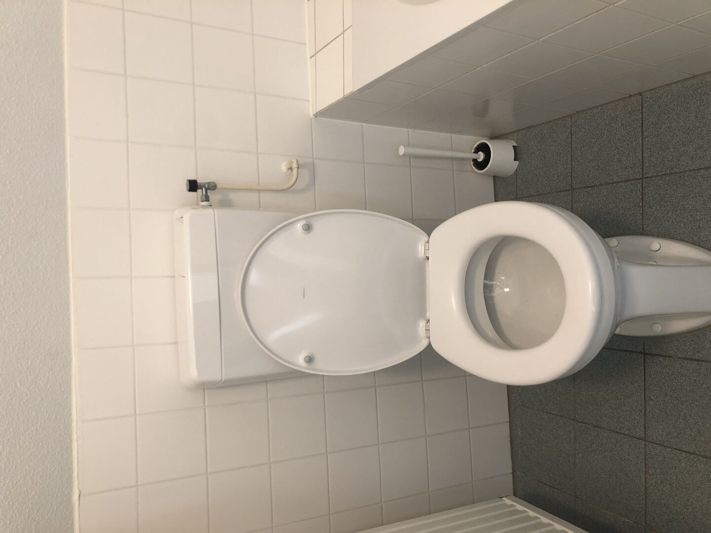 Driepersoonskamer met bad Landzijde - Image 10