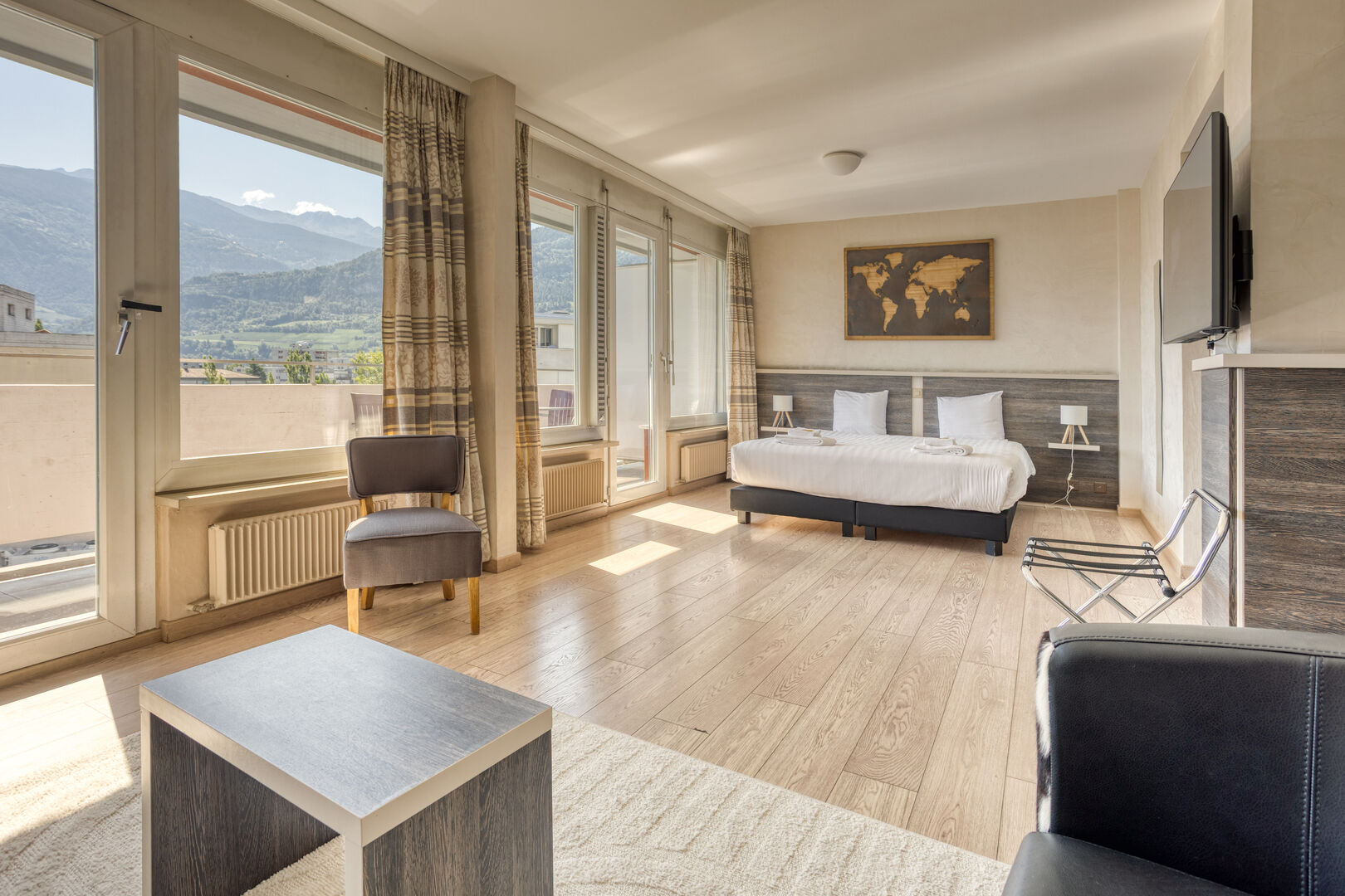Suite - Image 2
